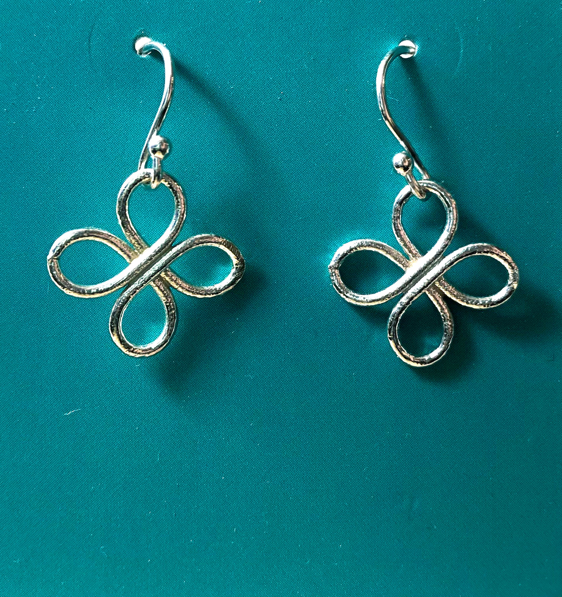 Celtic Knot Textured Earrings